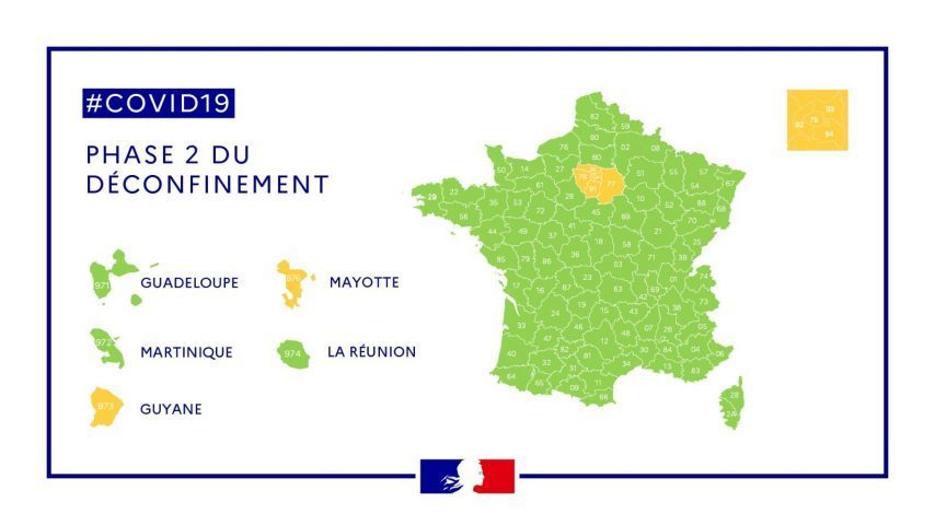 Il s'agit d'une carte de France qui met en évidence les zones vertes et les zones oranges qui sont les régions et dom-tom qui se sont déconfinés. Les zones oranges sont l'Île-de-France, Mayotte et la Guyane. Tout le reste est une zone verte (régions ainsi que la Guadeloupe, Martinique et La Réunion).